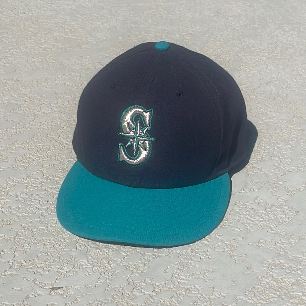 Mariners New Era Navy and Teal Baseball Cap size 7 1/2